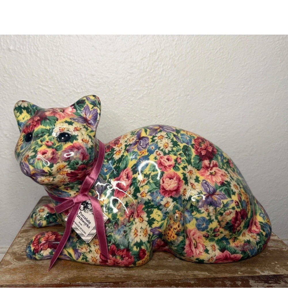 Vintage 80s 90s Joan Baker Designs Porcelain Cat Figurine Floral Patchwork NEW